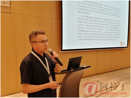 轩睿国际(香港)有限公司 总经理 张向民