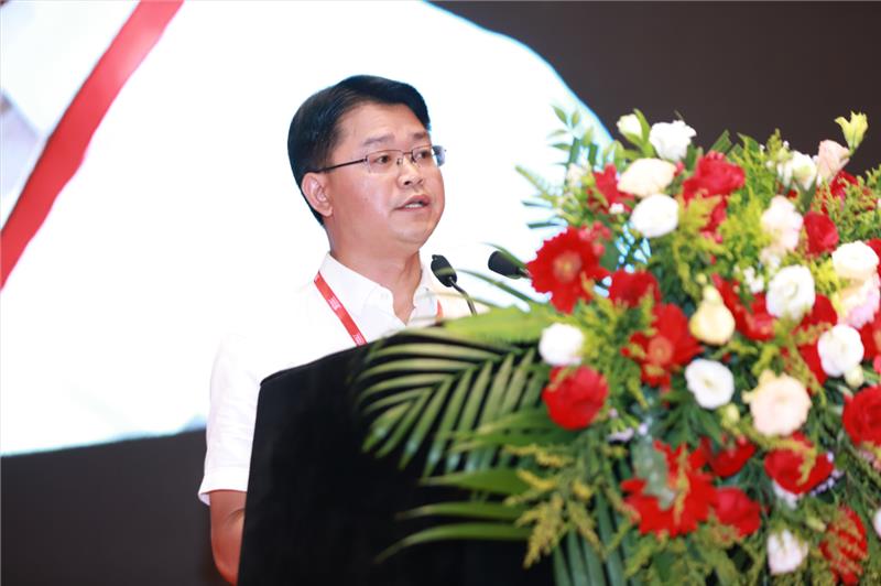 清镇市人民政府副市长 张明权